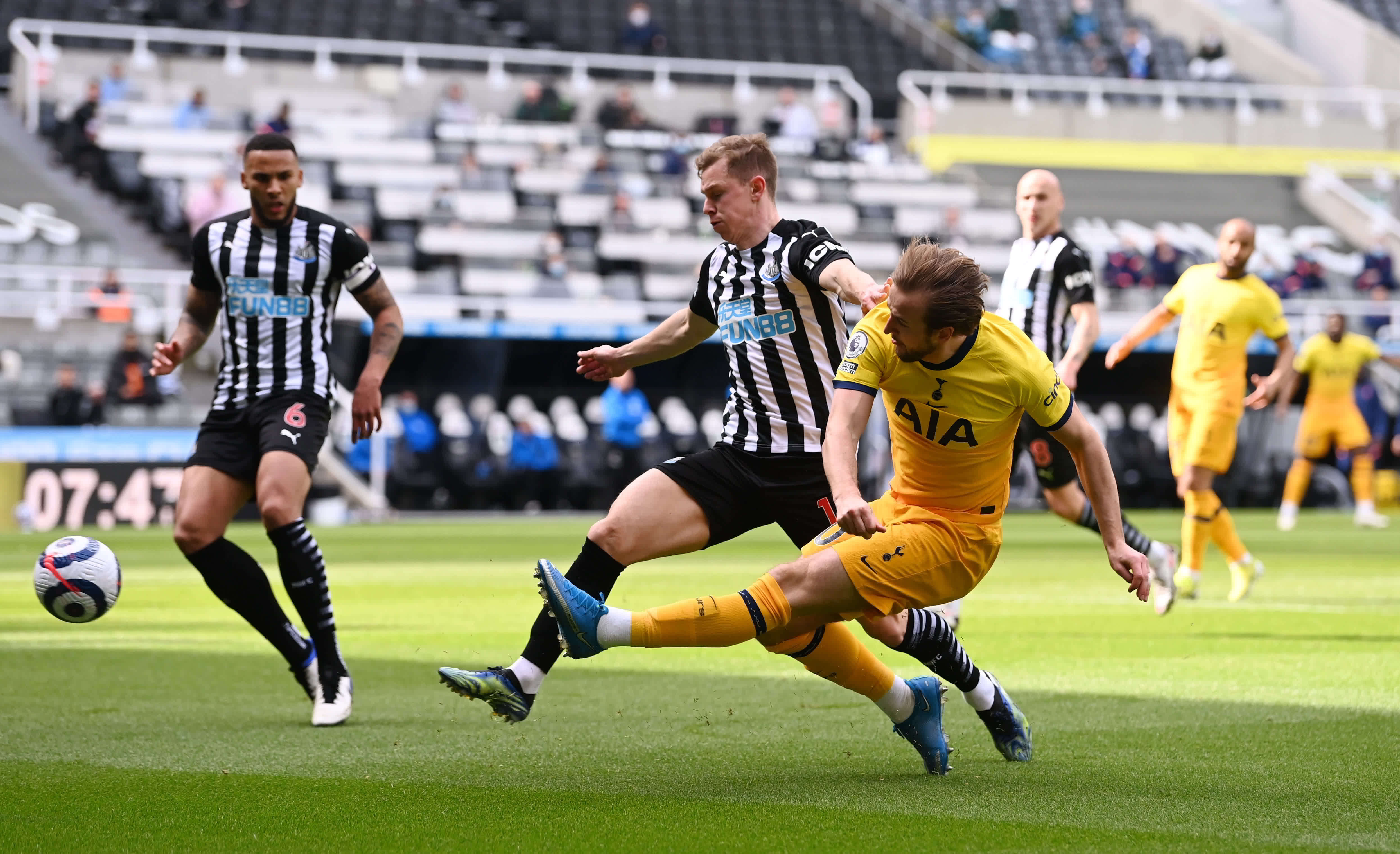 突破重围 突破重围