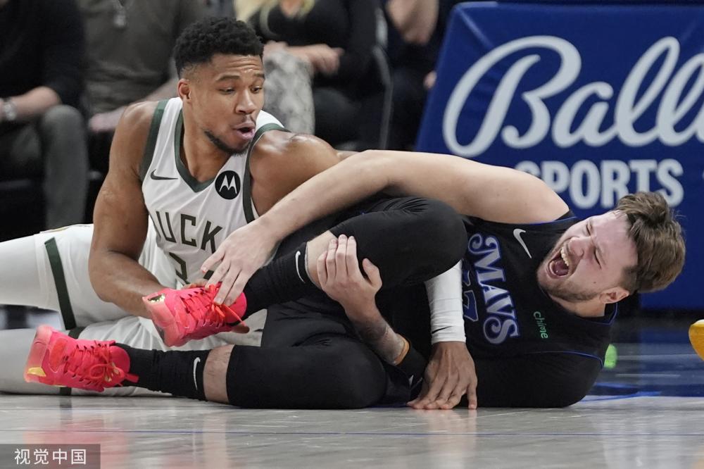 成为全场的 成为全场的