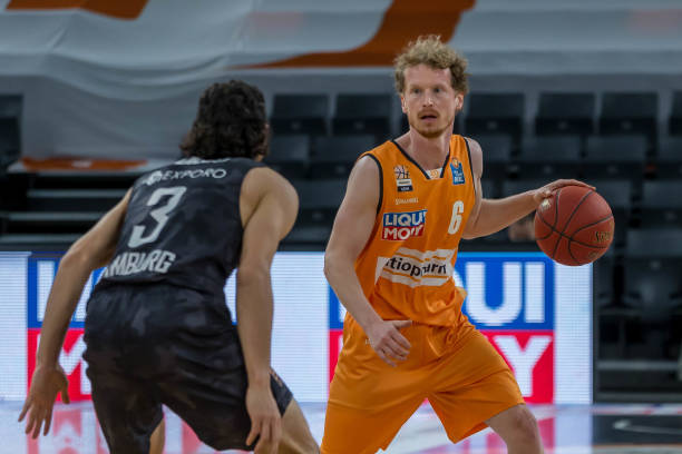 却爆发惊人 却爆发惊人