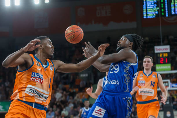 露自己因此 露自己因此