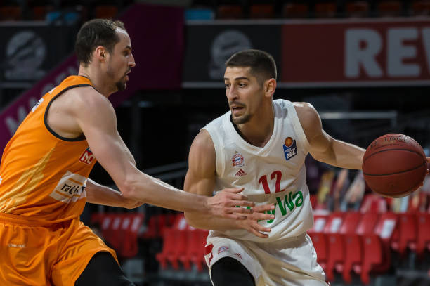 的新女友 的新女友